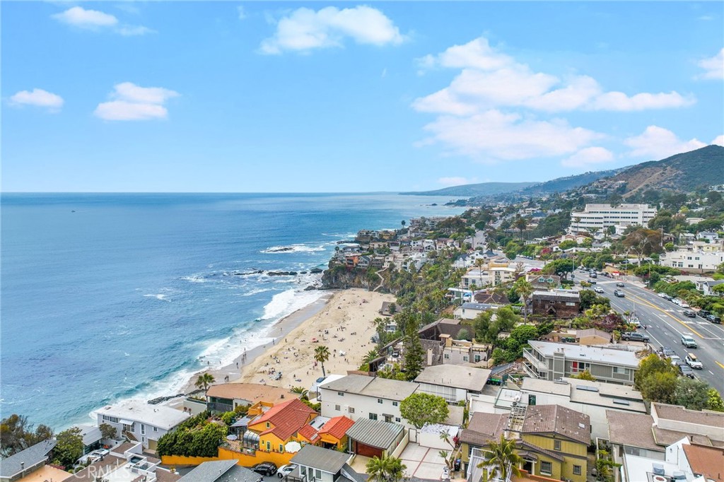 32015 Point Place Laguna Beach, CA 92651 - Photo 13 of 48 Aerial View of Beach