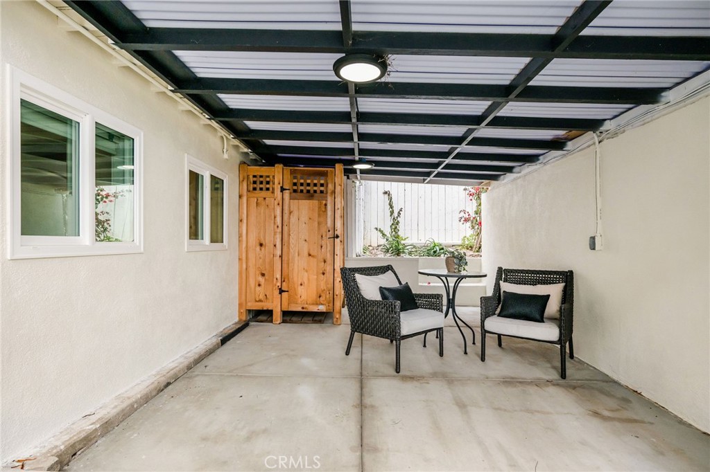 32015 Point Place Laguna Beach, CA 92651 - Photo 26 of 48 Outdoor shower with hot water