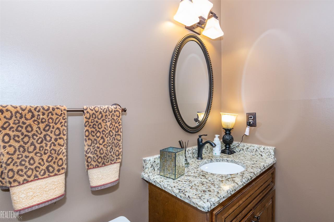 1159 Pine Ridge Court Rochester Hills, MI 48306 - Photo 14 of 23