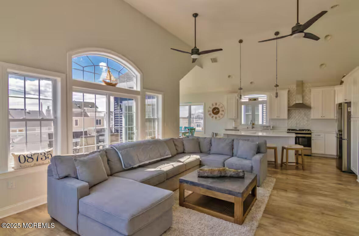 32 Silver Beach Road Lavallette, NJ 08735 - Photo 5 of 20 IMG_2815