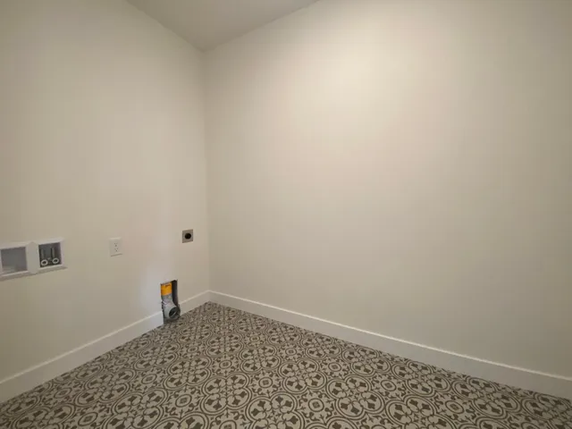 $1,045,380 | 16651 South Manor Road, Eden Prairie, MN 55346