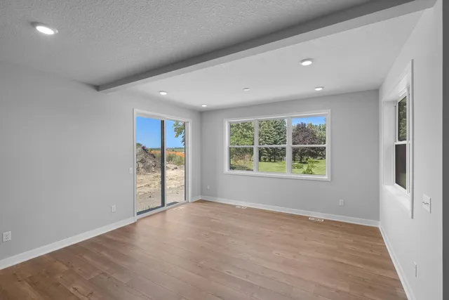 $1,045,380 | 16651 South Manor Road, Eden Prairie, MN 55346