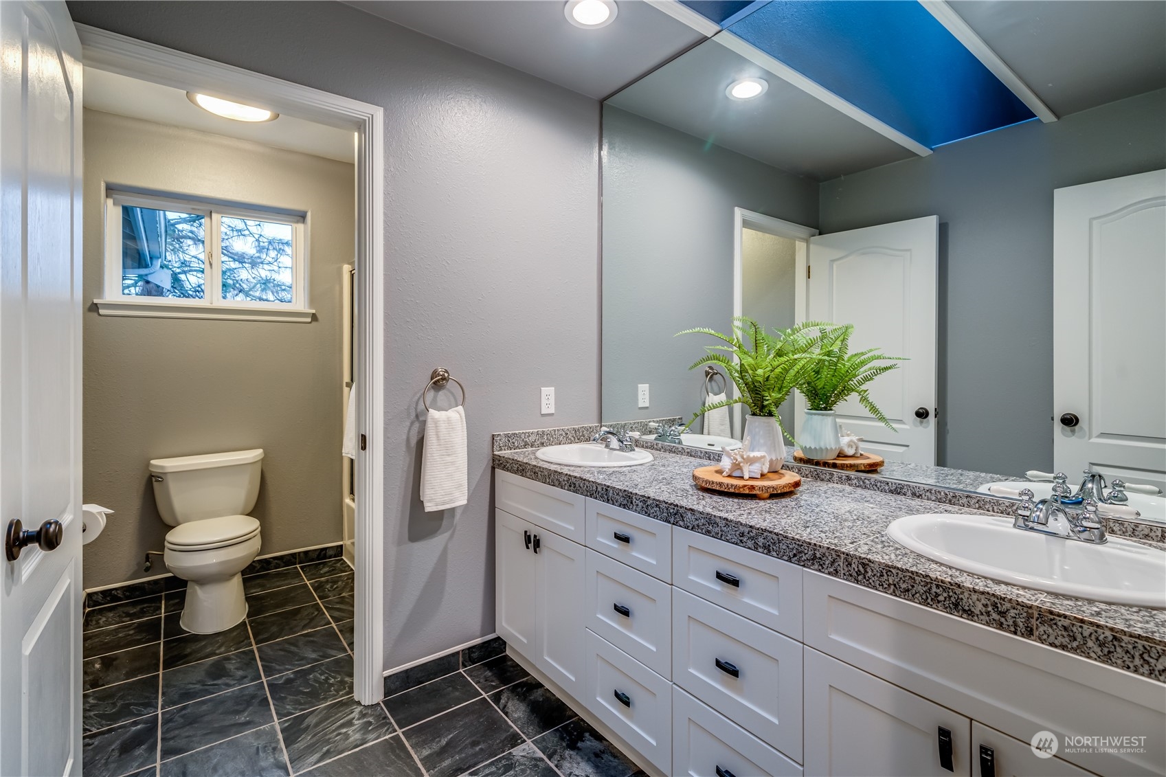 10328 Northeast 153rd Place Bothell, WA 98011 - Photo 34 of 39 Gallery Image 34