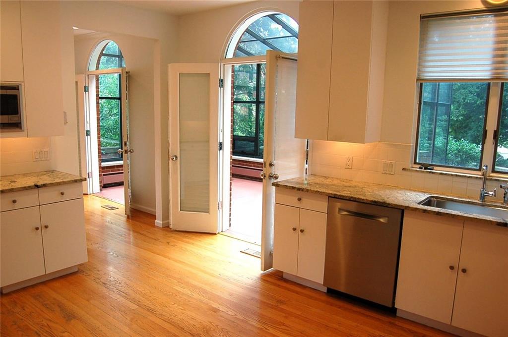 309 Schenley Road Pittsburgh, PA 15217 - Photo 15 of 25 Gallery Image 15