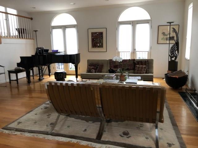 309 Schenley Road Pittsburgh, PA 15217 - Photo 8 of 25 Gallery Image 8