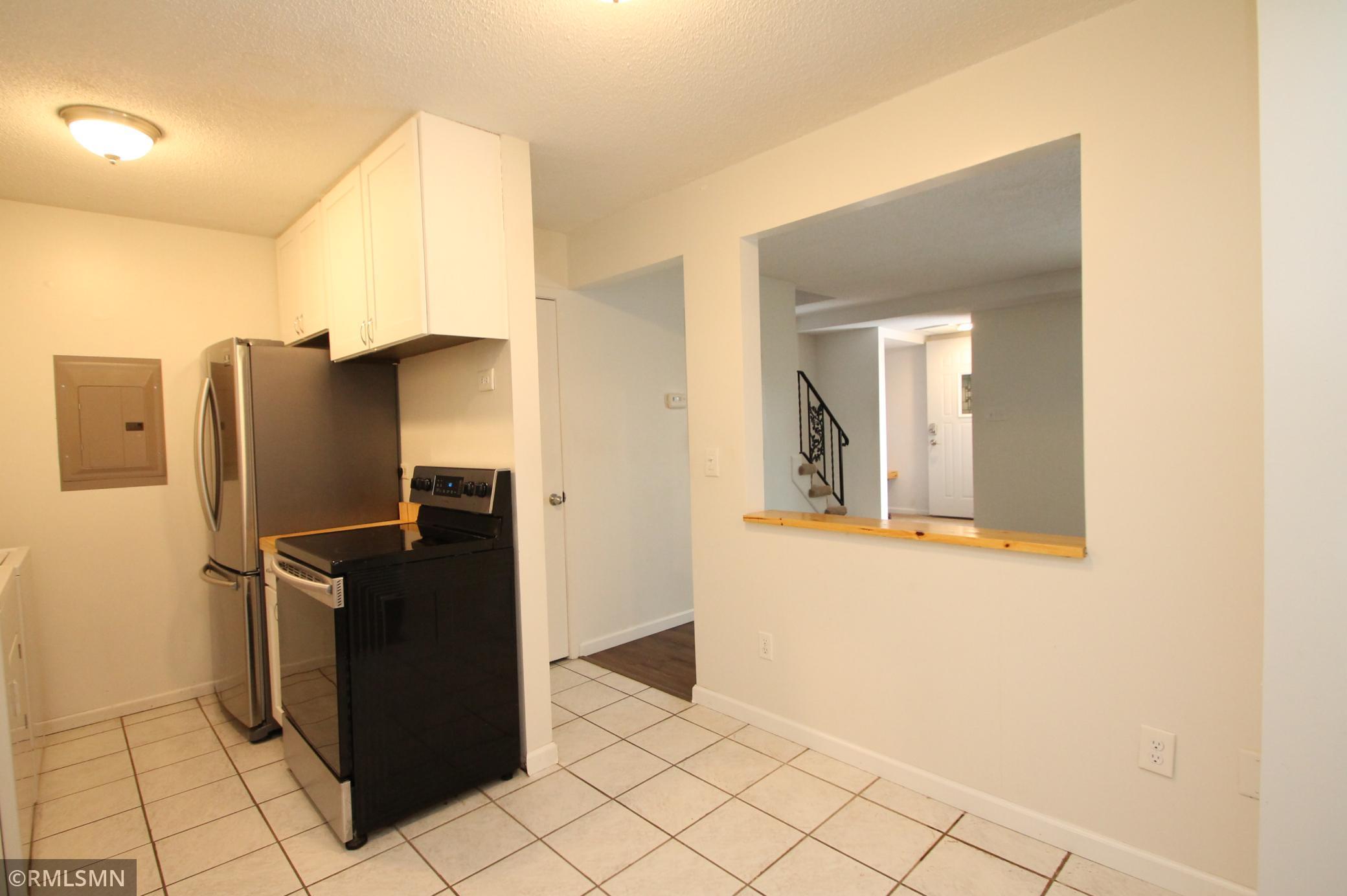 2543 Unity Avenue North Minneapolis, MN 55422 - Photo 9 of 20