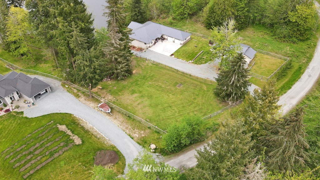 33802 Thomas Road East Eatonville, WA 98328 - Photo 6 of 15 Gallery Image 6