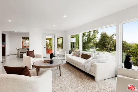 $2,495,000 | 3345 Wonder View Drive, Los Angeles, CA 90068