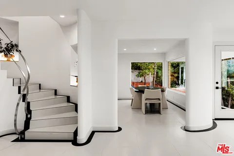 $2,495,000 | 3345 Wonder View Drive, Los Angeles, CA 90068