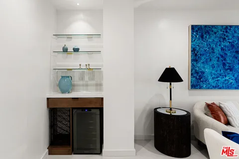 $2,495,000 | 3345 Wonder View Drive, Los Angeles, CA 90068