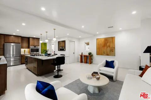 $2,495,000 | 3345 Wonder View Drive, Los Angeles, CA 90068