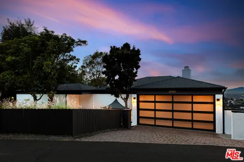 $2,495,000 | 3345 Wonder View Drive, Los Angeles, CA 90068
