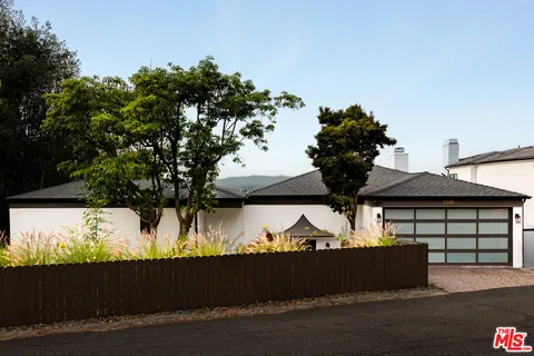 $2,495,000 | 3345 Wonder View Drive, Los Angeles, CA 90068