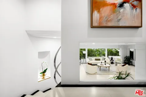 $2,495,000 | 3345 Wonder View Drive, Los Angeles, CA 90068