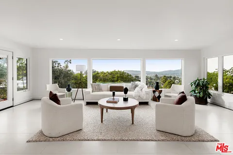 $2,495,000 | 3345 Wonder View Drive, Los Angeles, CA 90068