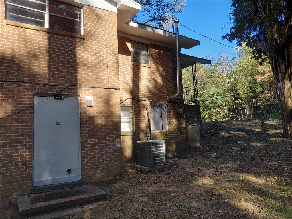 2202 Ridge Street Tuskegee Institute, AL 36088 - Photo 5 of 28 Gallery Image 5