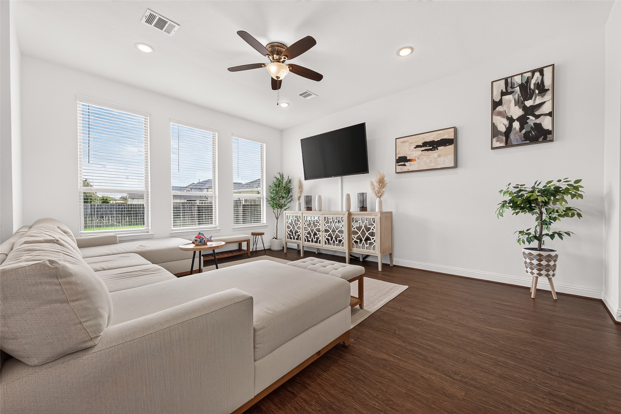 507 KELLEY GREEN Court Rosenberg, TX 77469 - Photo 6 of 43