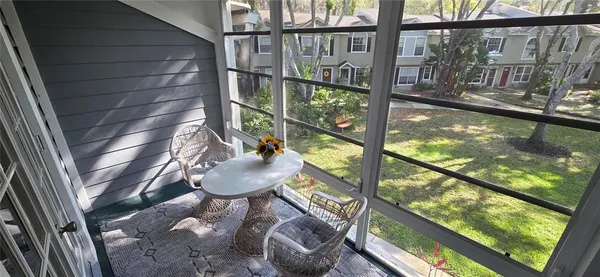 $1,850 | 2101 Fox Chase Boulevard, Unit 203, Palm Harbor, FL 34683
