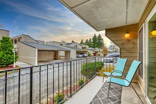 $346,500 | 525 Lebo Boulevard, Unit G1, Bremerton, WA 98310