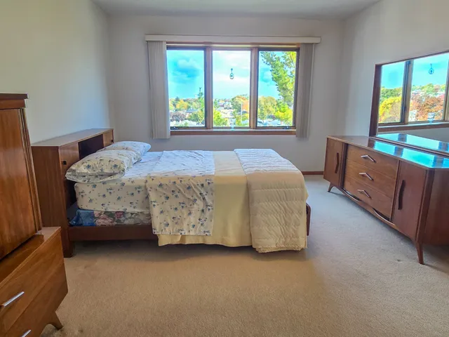 $329,900 | 4655 North Cumberland Avenue, Unit 502, Norridge, IL 60706