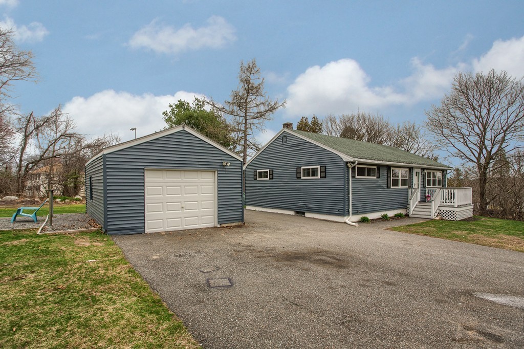 547 Boston Road Billerica, MA 01821 - Photo 3 of 23 a view of a house with a yard