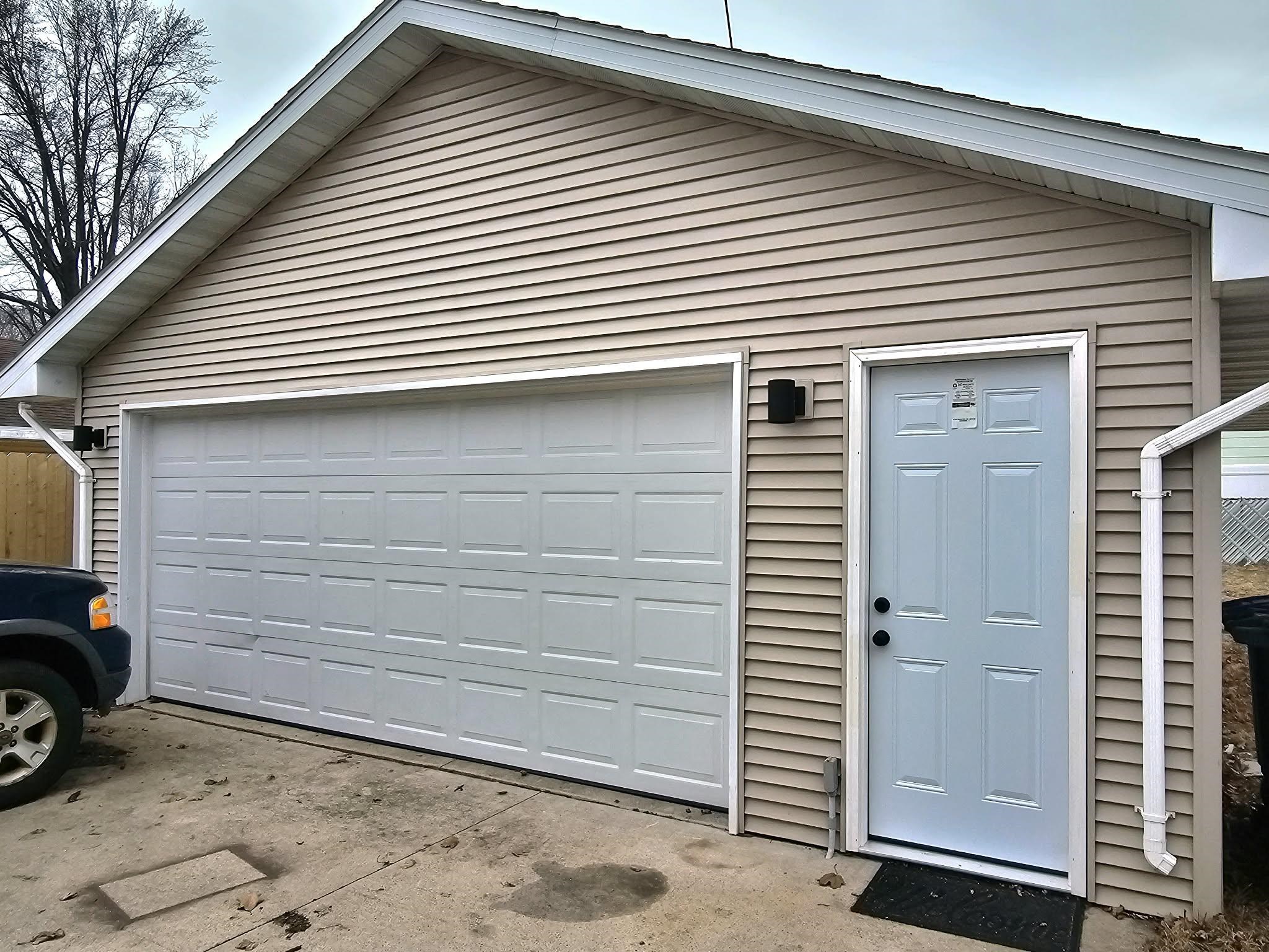 1906 Mitchell Street Oshkosh, WI 54901 - Photo 42 of 50