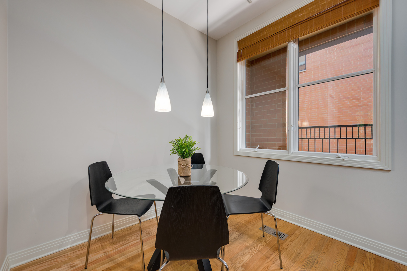 107 South Racine Avenue Chicago, IL 60607 - Photo 13 of 32 Gallery Image 13