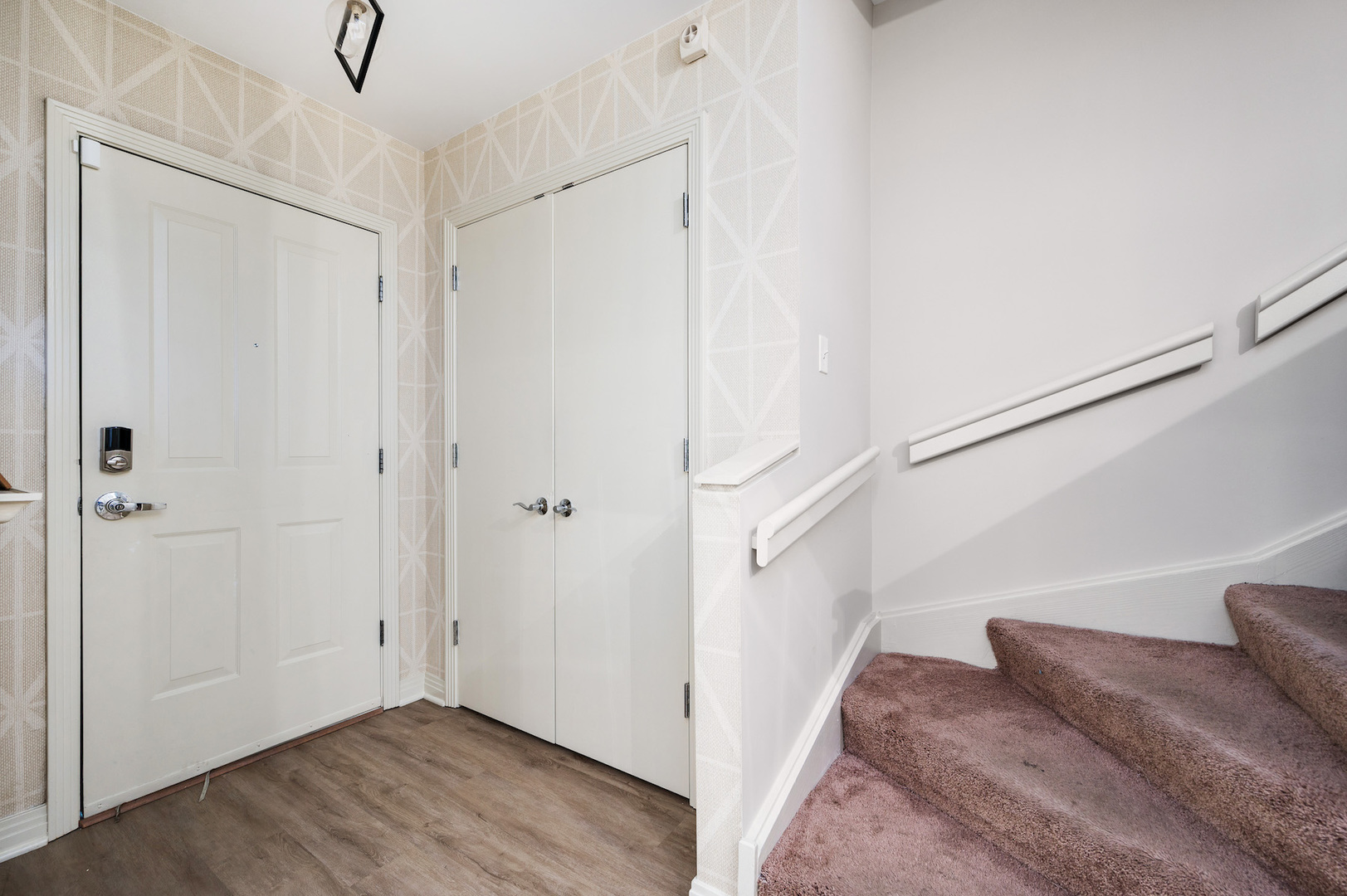 107 South Racine Avenue Chicago, IL 60607 - Photo 2 of 32 Gallery Image 2