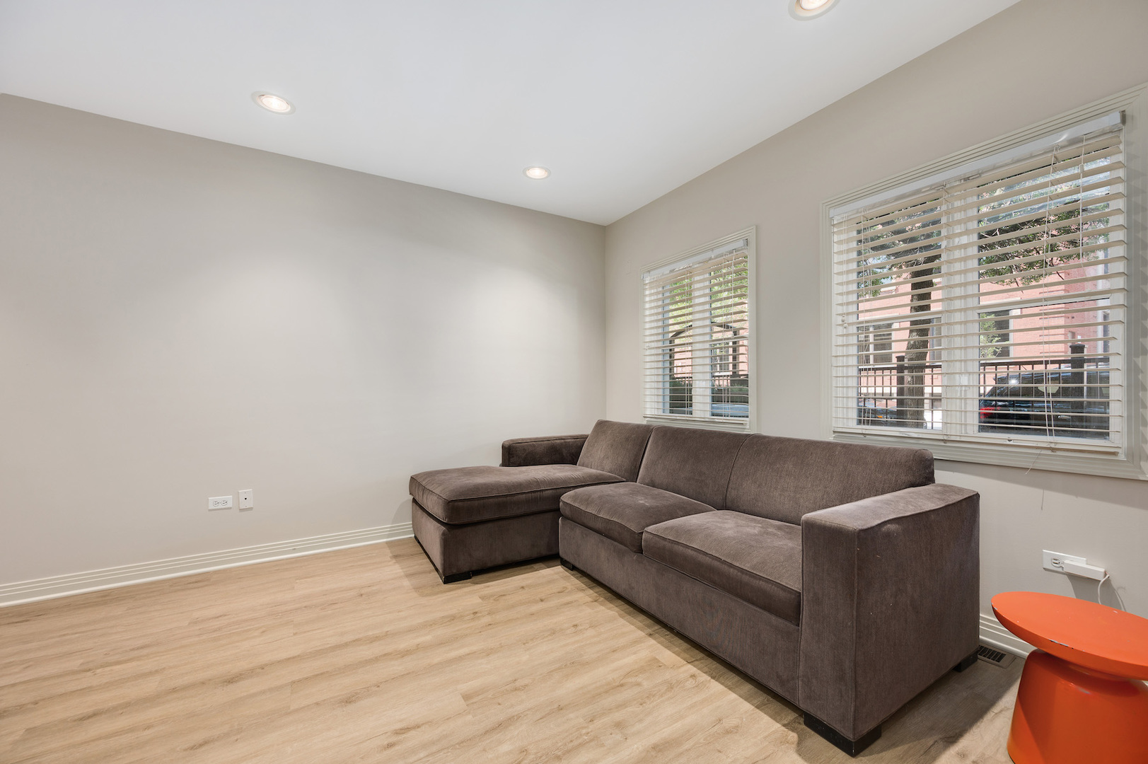 107 South Racine Avenue Chicago, IL 60607 - Photo 24 of 32 Gallery Image 24