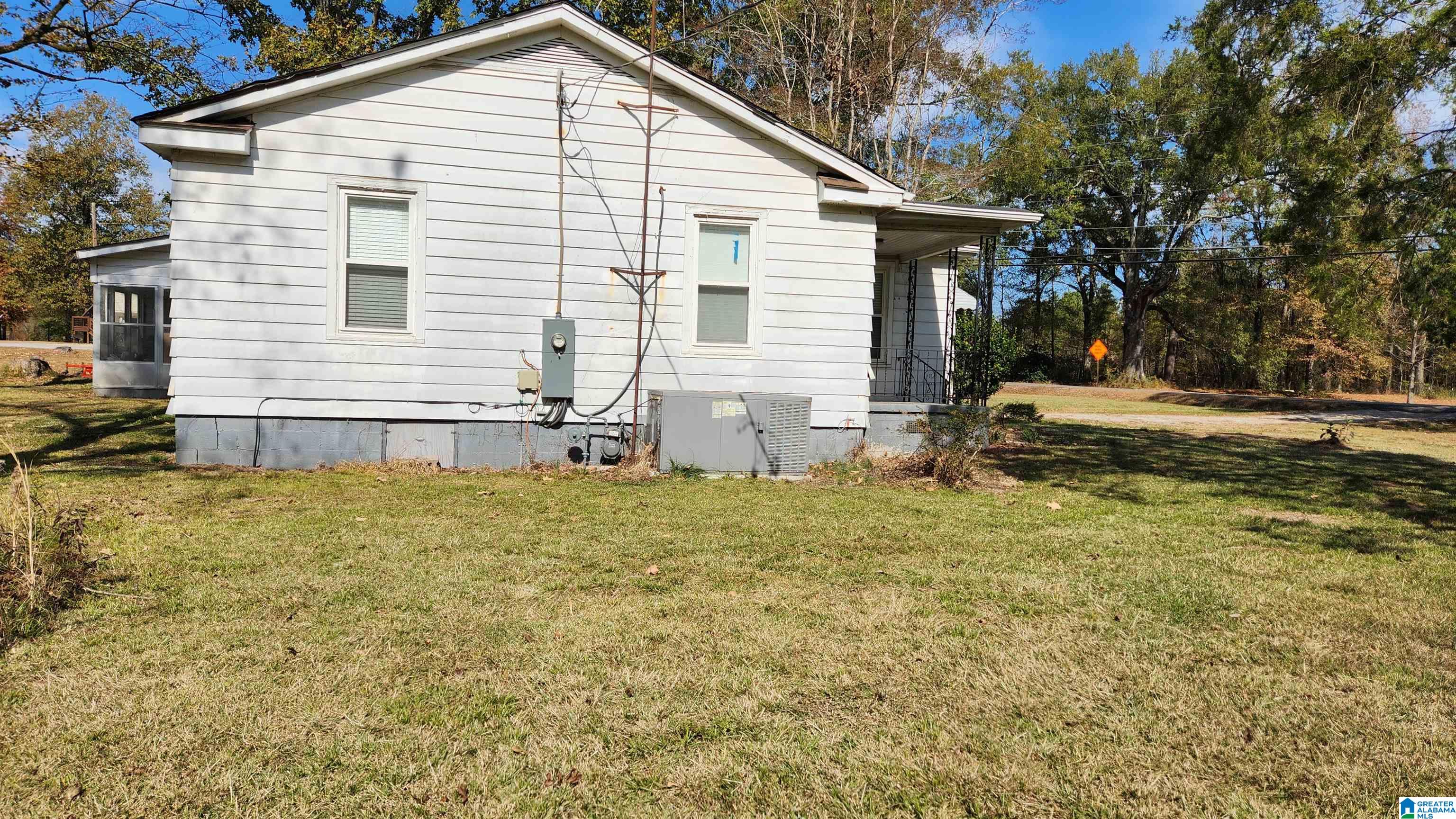 6243 Pocahontas Road Bessemer, AL 35022 - Photo 3 of 4