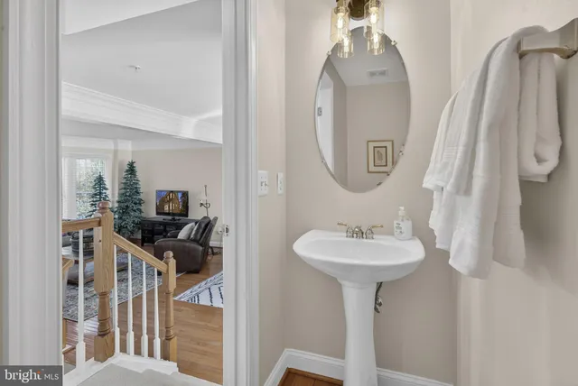 $4,000 | 43789 Water Bay Terrace, Leesburg, VA 20176