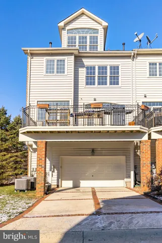 $4,000 | 43789 Water Bay Terrace, Leesburg, VA 20176