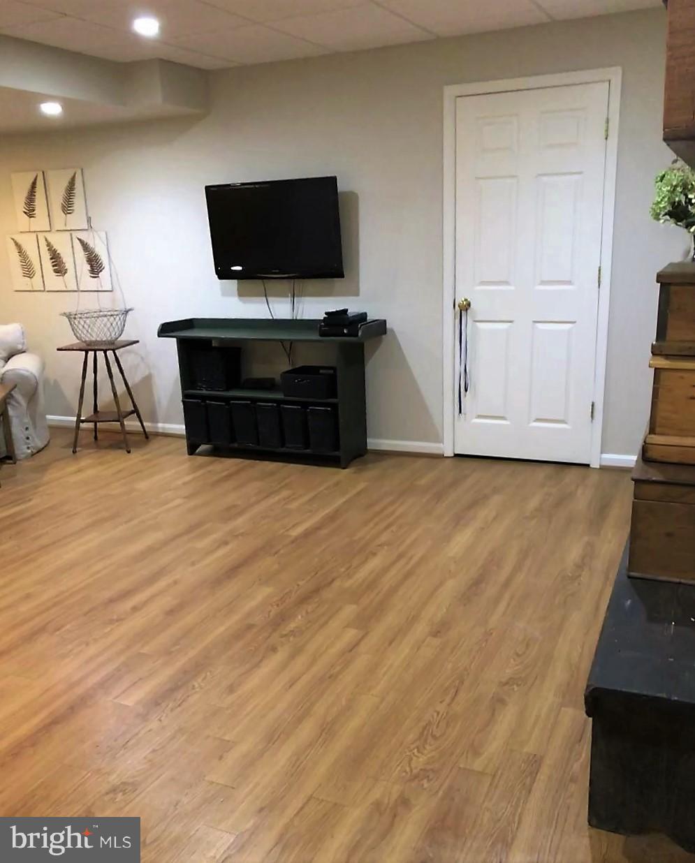 3932 Birdsville Road Davidsonville, MD 21035 - Photo 14 of 26 Interior (General)