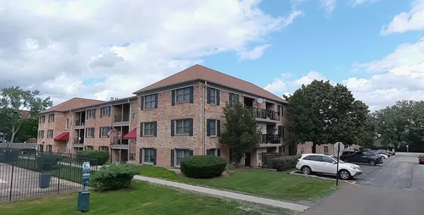 $1,650 | 1728 Fayette Walk, Unit M, Hoffman Estates, IL 60169