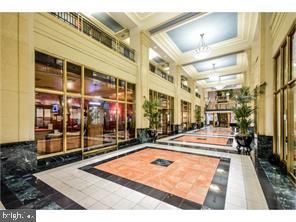 $415,000 | 1600 Arch Street, Unit 1214, Philadelphia, PA 19103