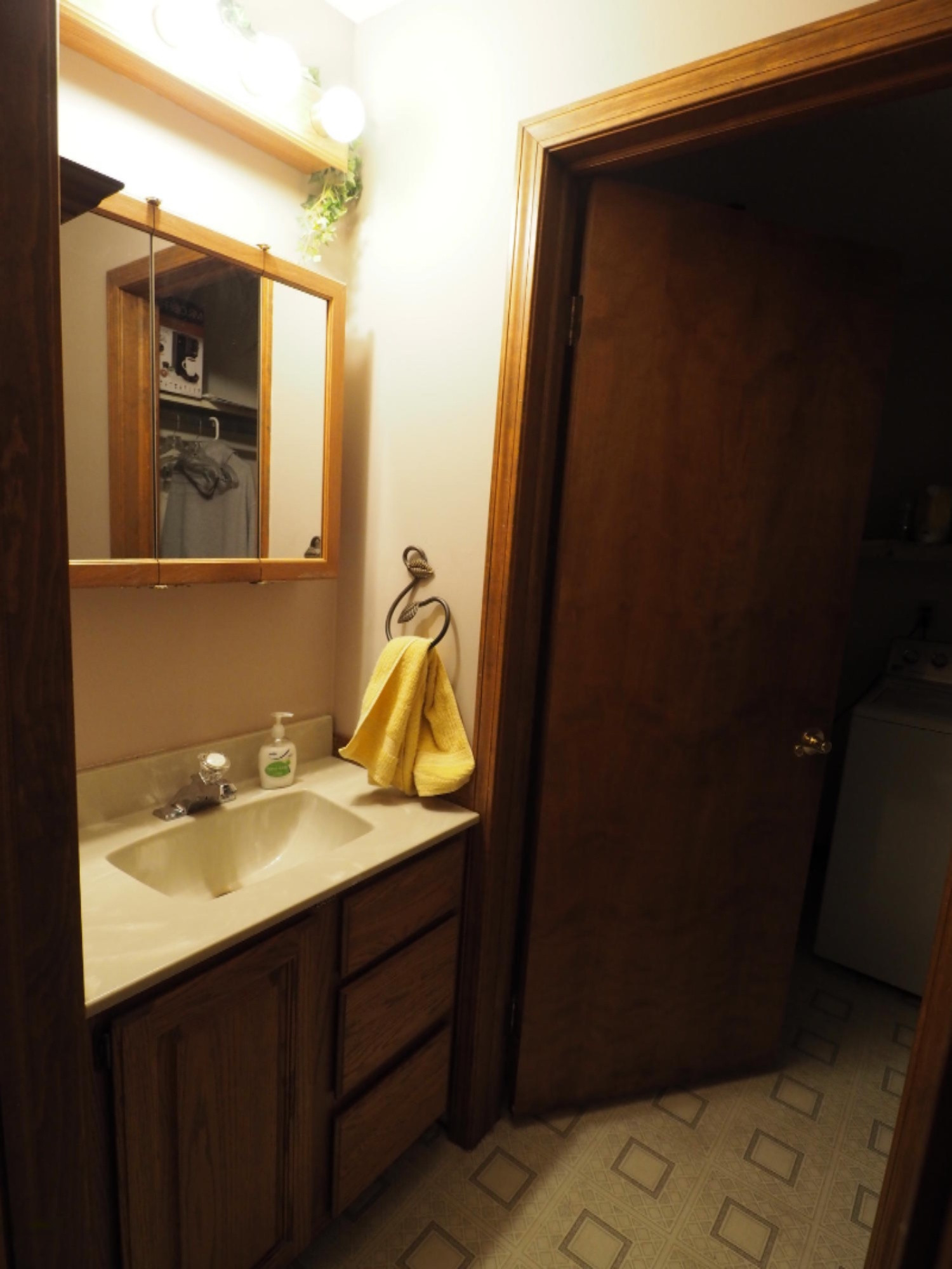 1574 Holton Road Muskegon, MI 49445 - Photo 11 of 11 P1010008