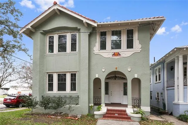 $2,300 | 301 City Park Avenue, New Orleans, LA 70119