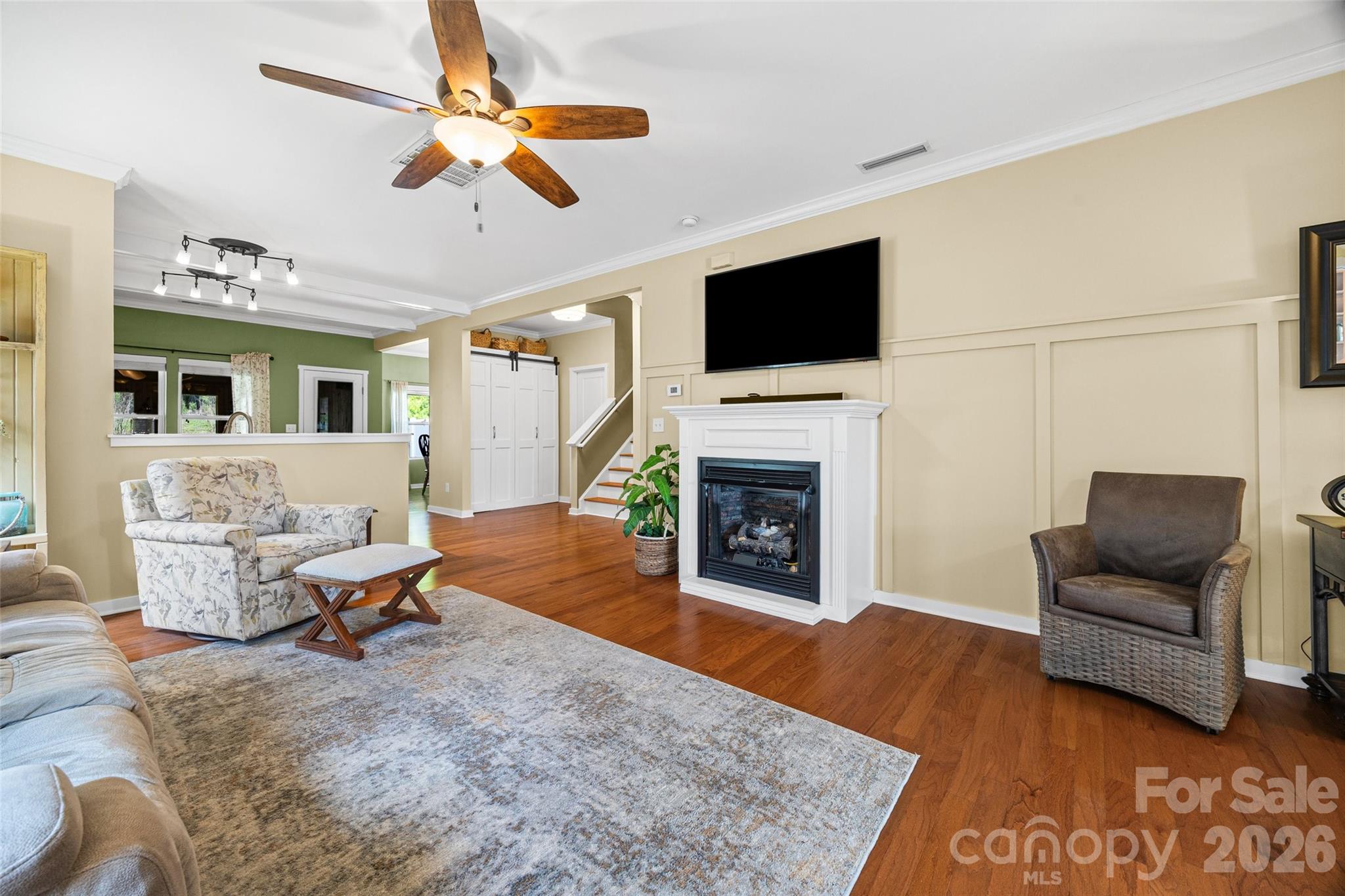 334 Battery Circle Clover, SC 29710 - Photo 3 of 29 a living room with furniture or fireplace and a flat screen tv