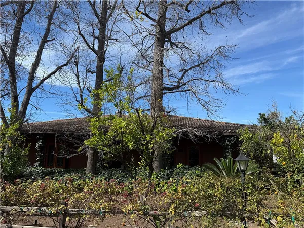 $99,900 | 3850 Atlantic, Unit 158, Highland, CA 92346