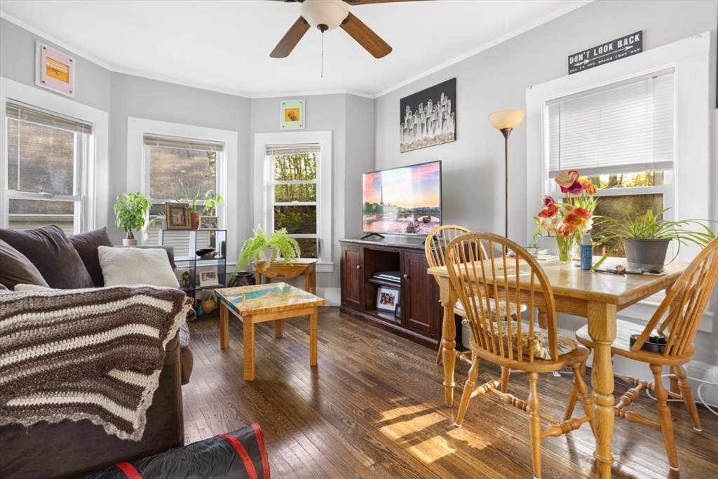3 Walnut Street Wakefield, MA 01880 - Photo 8 of 28 Gallery Image 8