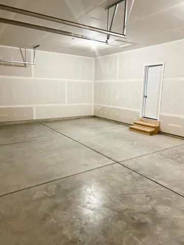 $4,100 | 2310 Truman Trail, McHenry, IL 60051