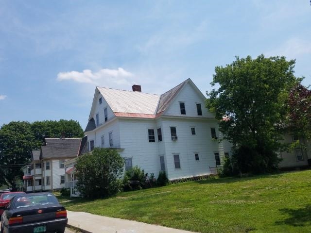 12 Tuttle Street Rockingham, VT 05101 - Photo 5 of 6