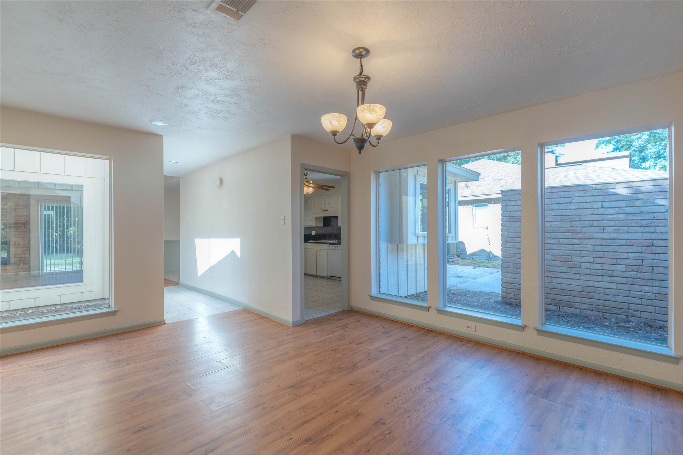 2009 Tickner Street Conroe, TX 77301 - Photo 19 of 26