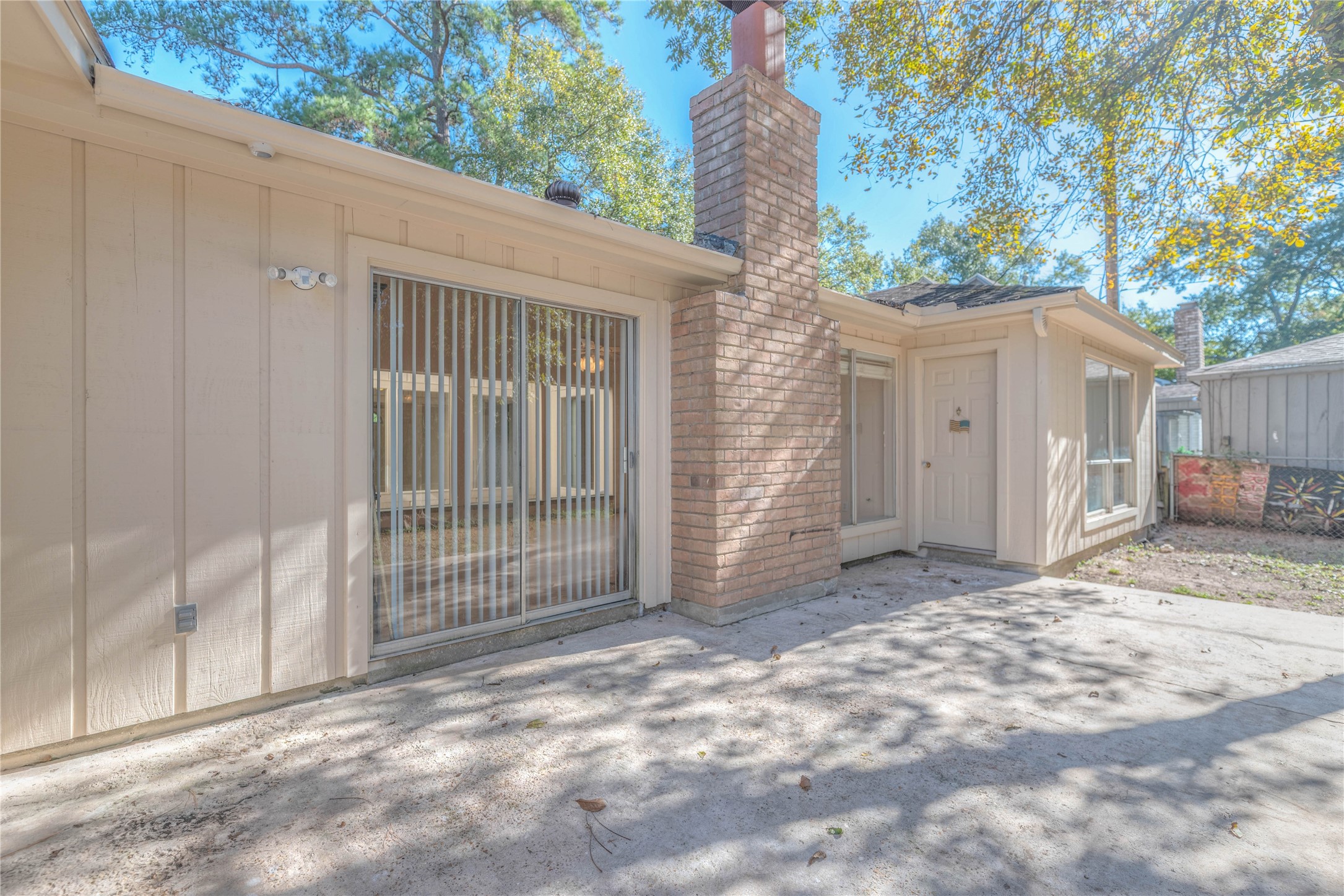 2009 Tickner Street Conroe, TX 77301 - Photo 21 of 26