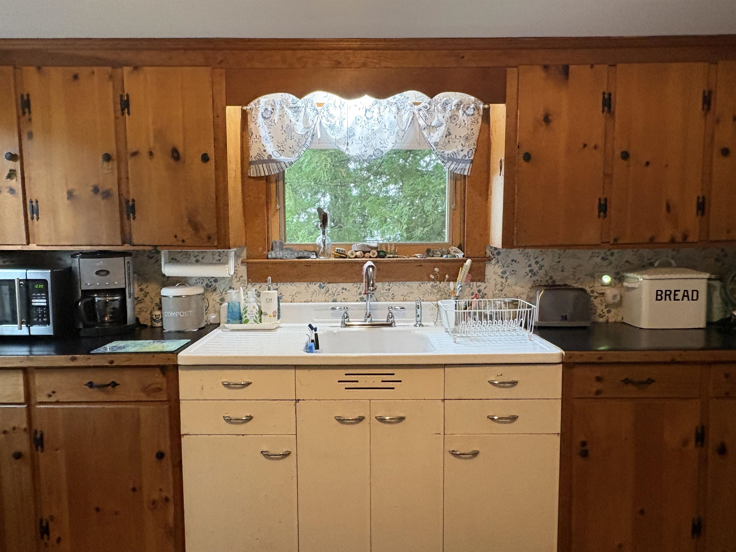 255 West Shore Road Grand Isle, VT 05458 - Photo 15 of 57 Gallery Image 15