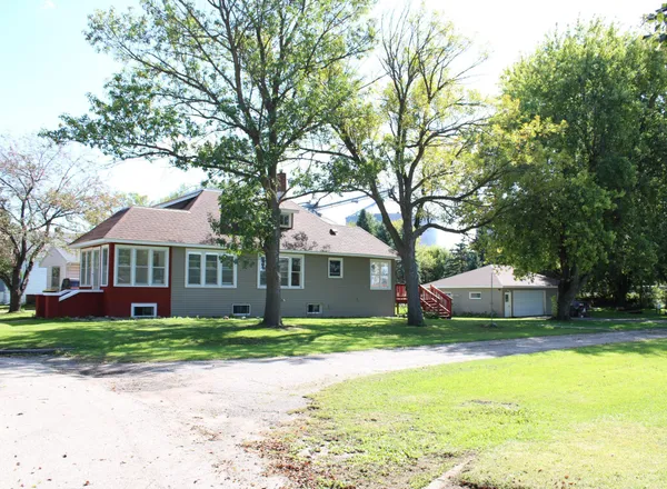 $179,000 | 201 Emerson Avenue Northeast, Renville, MN 56284