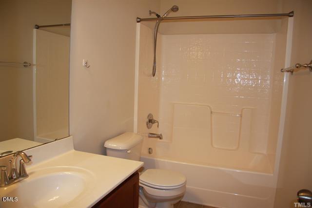 549 Mesquite Ridge Place Cary, NC 27519 - Photo 20 of 34 2407295-14