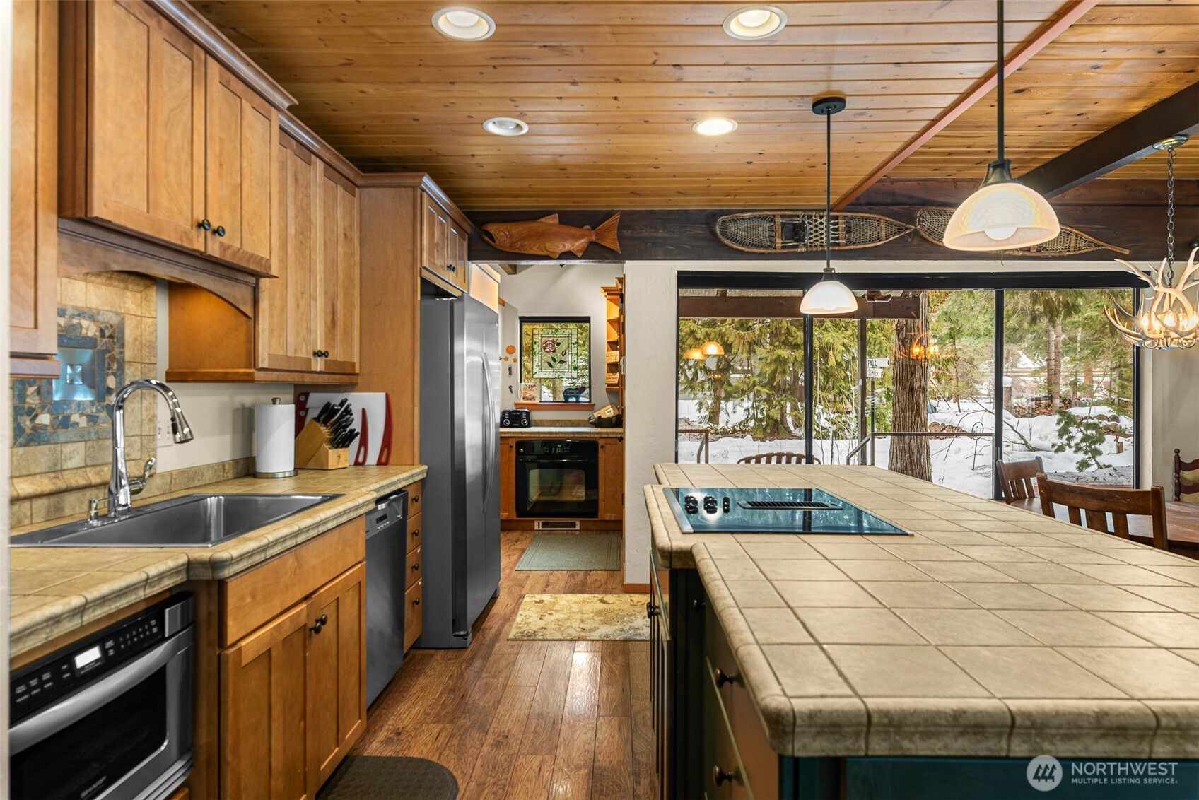 2304 Pine Tree Road Leavenworth, WA 98826 - Photo 10 of 40