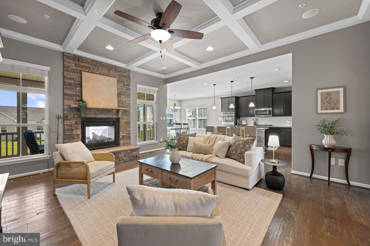 3026 Sunny Ridge Drive Odenton, MD 21113 - Photo 7 of 49 Spacious living area with modern charm.