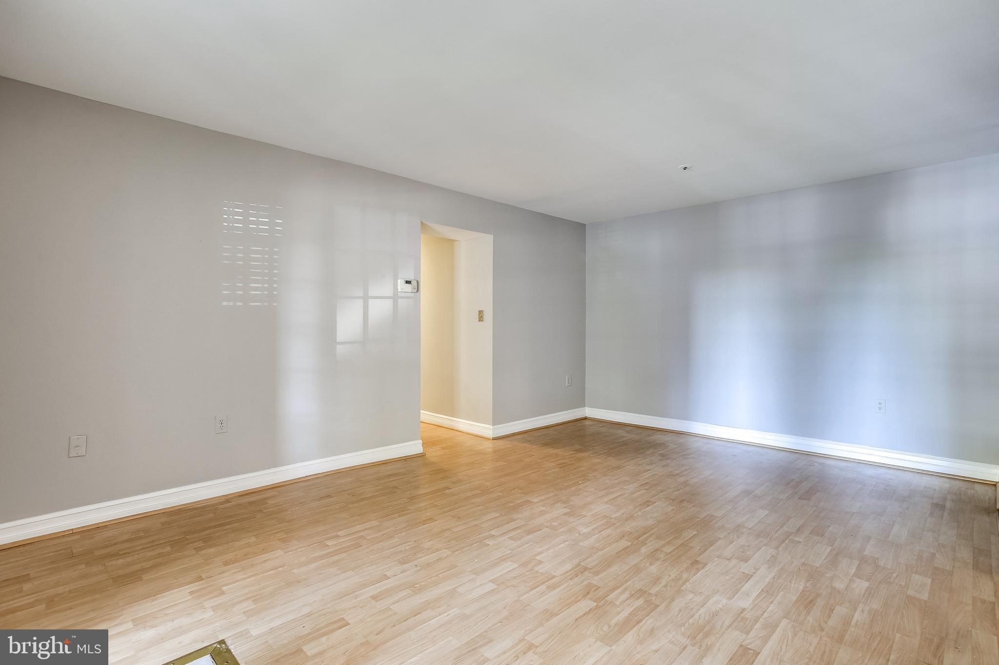 8384 Montgomery Run Road, Unit A Ellicott City, MD 21043 - Photo 5 of 29 Living Room